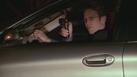 S02E19 - (2003)