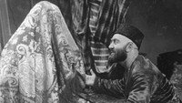 «Не та, так эта (1956)» — обои к фильму #2