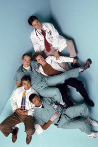 Постер сериала «Хроники скорой помощи (2005)» — (28 из 127)