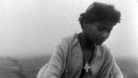 «Mirt Sost Shi Amit (1975)» — обои к фильму #1