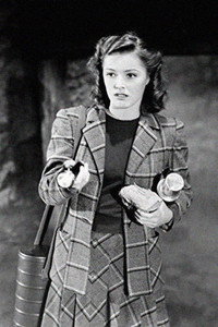 Постер фильма «The Mysterious Doctor (1943)» — (1 из 2)