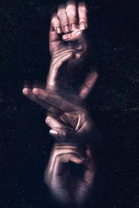 Постер сериала «Эхо (2024)» — (26 из 95)