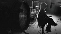 «The Making of Happier Than Ever: A Love Letter to Los Angeles (2021)» — обои к фильму #1