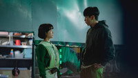 Обои к сериалу «За твоим прикосновением (2023)» — (24 из 29)
