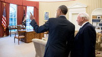 «David Attenborough Meets President Obama (2015)» — обои к фильму #1