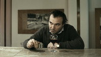 «Внутри (2012)» — обои к фильму #1