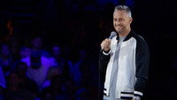 «Nate Bargatze: Hello World (2023)» — обои к фильму #1