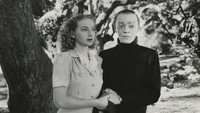 «Лицо под маской (1941)» — обои к фильму #1