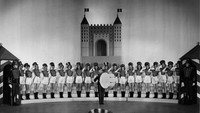 «Маленькие святые (1944)» — обои к фильму #3