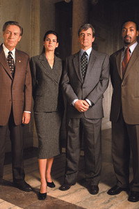 Постер сериала «Закон и порядок (1990)» — (17 из 165)