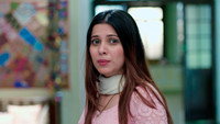 Raavi Gets Scared