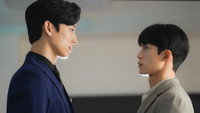 «Странный директор, который покупает мне еду (2022-2023)» — обои к сериалу #7