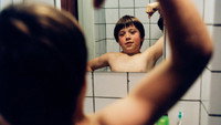 «Зови меня просто Аксель (2002)» — обои к фильму #1