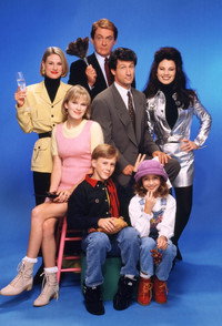 Постер сериала «Няня (1993-1999)» — (10 из 43)