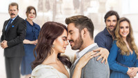 «Создавая свою любовь (2021)» — обои к сериалу #1