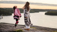 «Smågodis, katter och lite våld (2018)» — обои к фильму #1