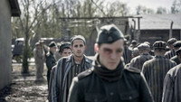 «Татуировщик из Освенцима (2024)» — обои к сериалу #5