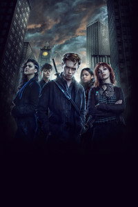 Постер сериала «Рыцари Готэма (2023)» — (7 из 32)