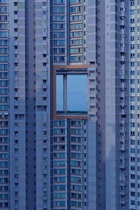 Постер фильма «From Its Mouth Came a River of High-End Residential Appliances (2018)» — (1 из 3)