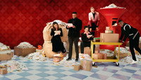 «Pentatonix: Around the World for the Holidays (2022)» — обои к фильму #7