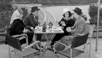 «Allos... gia to ekatommyrio! (1964)» — обои к фильму #4