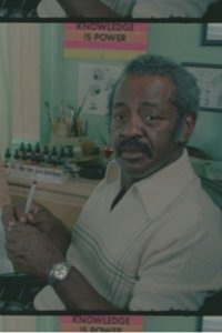 Imagem do Filme Easy Street