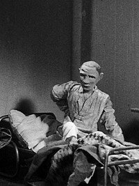 Постер мультфильма «Властелин быта (1932)» — (1 из 1)