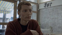 «Две собаки (2021)» — обои к фильму #1