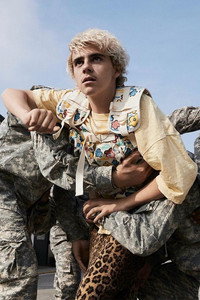 Постер сериала «Мы те, кто мы есть (2020)» — (9 из 38)
