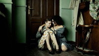 «В укрытии (2013)» — обои к фильму #1