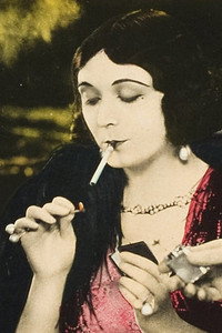 Постер фильма «Хорошая и испорченная (1926)» — (1 из 3)