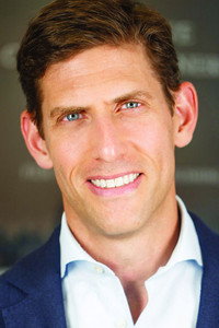 Daniel Levin