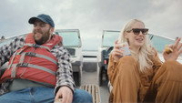 «Loons (2022)» — обои к фильму #1