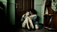 «В укрытии (2013)» — обои к фильму #3
