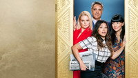 Обои к сериалу «Еще не мертва (2023-2024)» — (11 из 17)