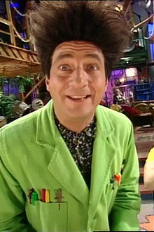 Horses, Beakmania & Refrigerators