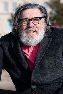 Ricky Tomlinson and Sue Johnston