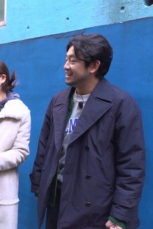 Finally, the First Quiz? Merciless Hunting on the Street (Garosu-gil)