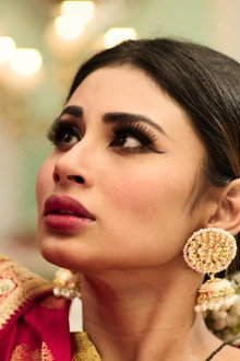 Shivangi Learns Rocky's Truth!