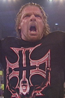 Raw - Apr. 15, 2002