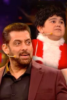 Chota Bhaijaan Bana Santa
