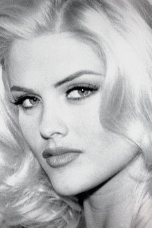 Tragic Beauty: Anna Nicole Smith