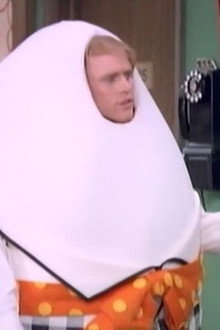 Richie Falls in Love