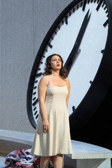 Great Performances at the Met: La Traviata