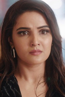 Nayantara Eyes The Naagin Powers!