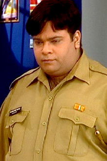 Gulgule Eats Aaryan's Tiffin