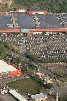 Tropical Nightless City, 24-Hour Supermarket