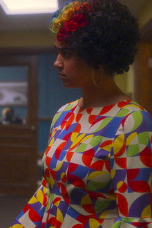 He's a Ghost, She's a Rainbow (1)