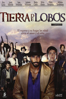 Tierra de lobos poster