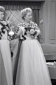Lucy and Ethel Buy the Same Dress